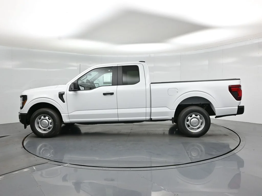 New 2026 White Ford XL image 21