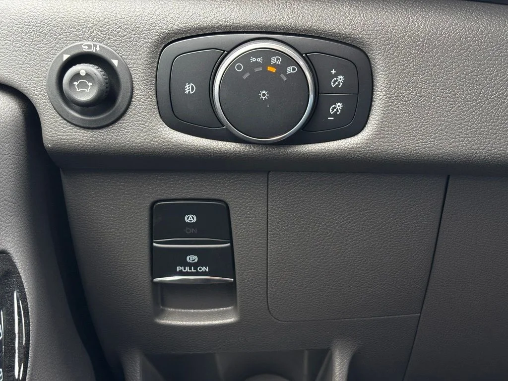 New 2026 Black Ford Explorer Limited SE image 28
