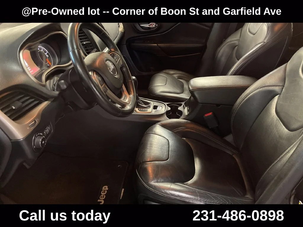 Used 2017 Black Jeep Limited image 13