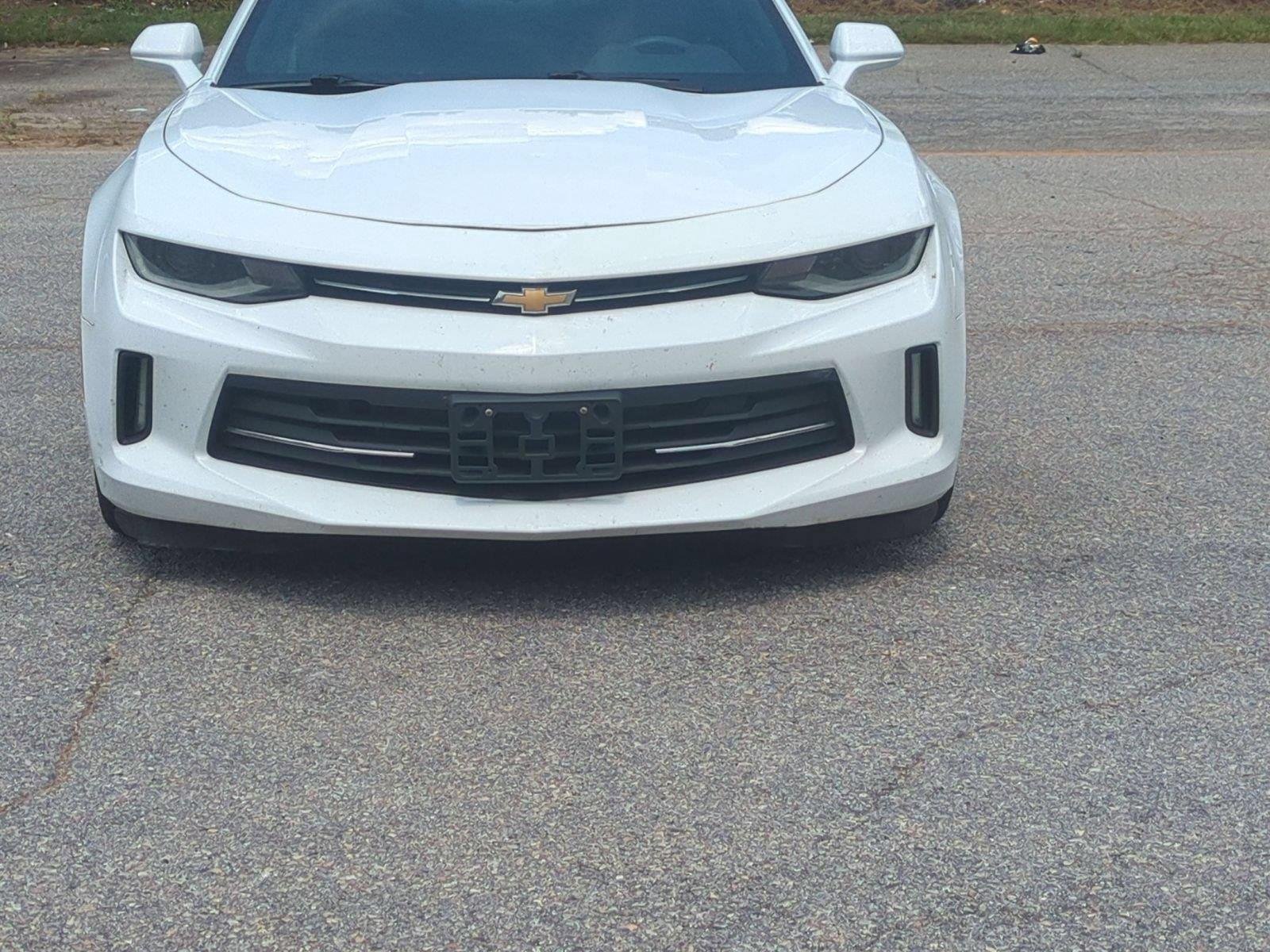 Used 2017 Summit White Chevrolet 1LT image 6