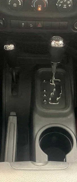 Used 2014 Red Jeep Sport image 16