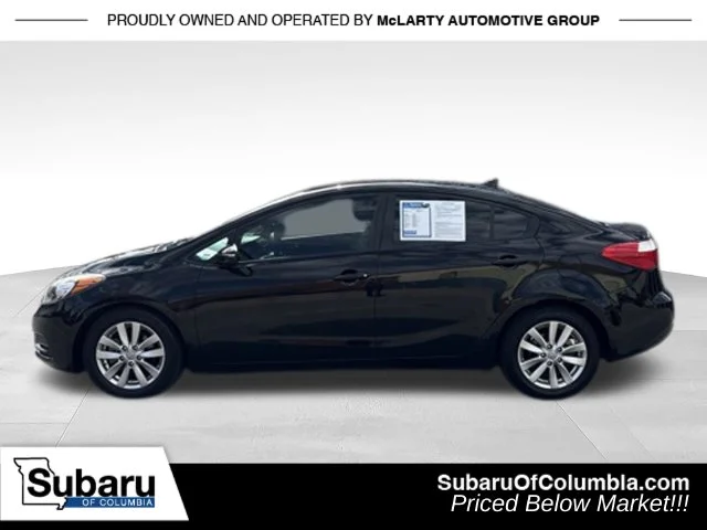 Used 2016 Black Kia LX image 5