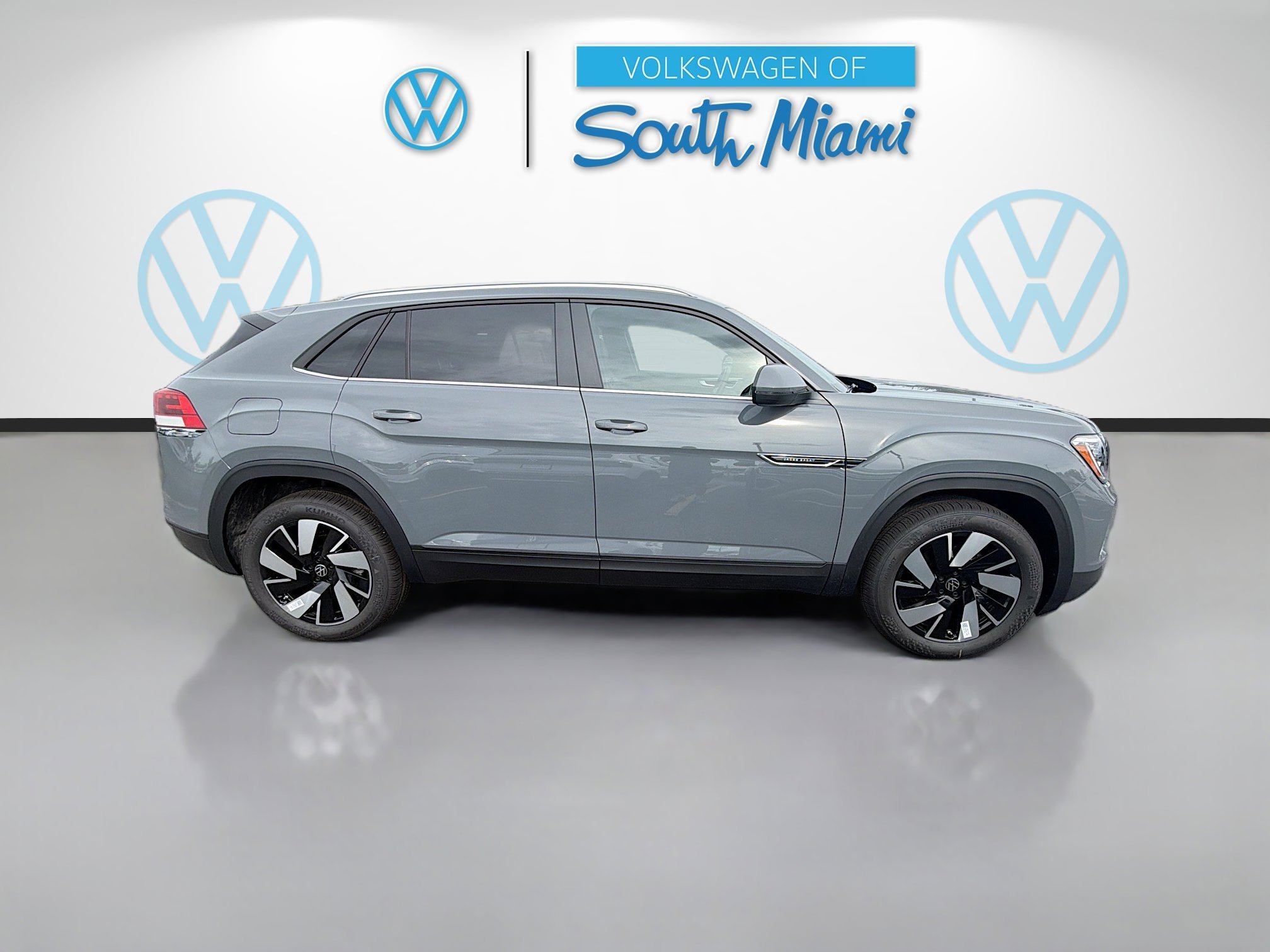 New 2026 Gray Volkswagen 2.0T SE w/Technology image 8