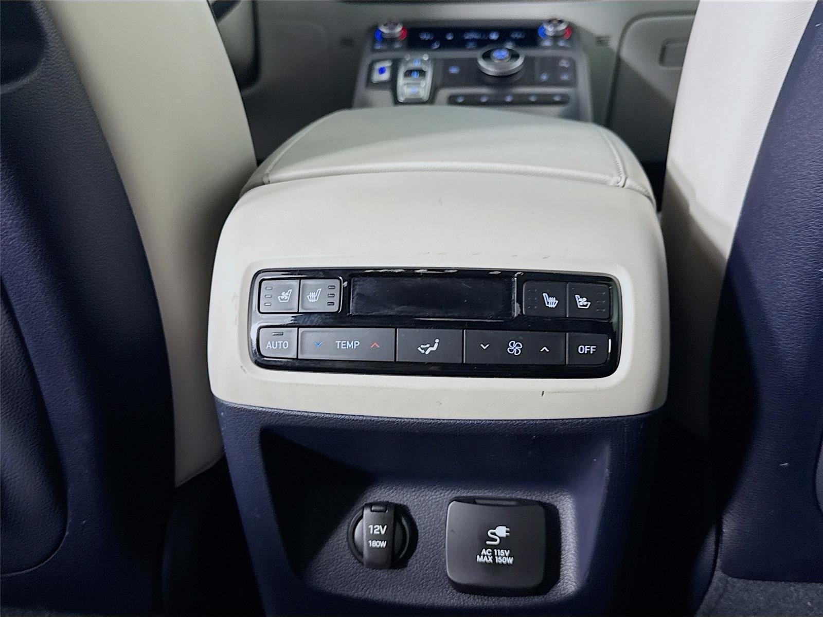 Used 2025 Hyper White Hyundai Calligraphy image 27