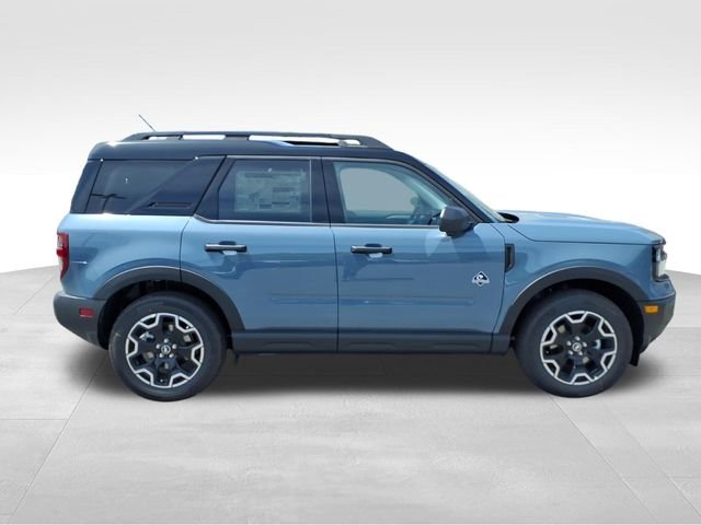 New 2026 Azure Gray Metallic Tri-Coat Ford Outer Banks image 14