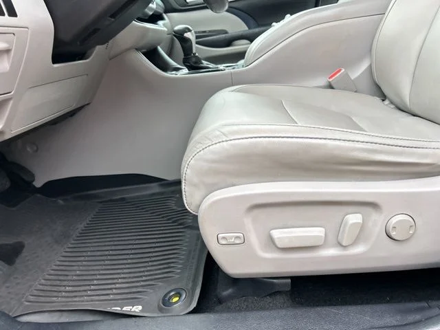 Used 2017 Shoreline Mist Toyota XLE image 33