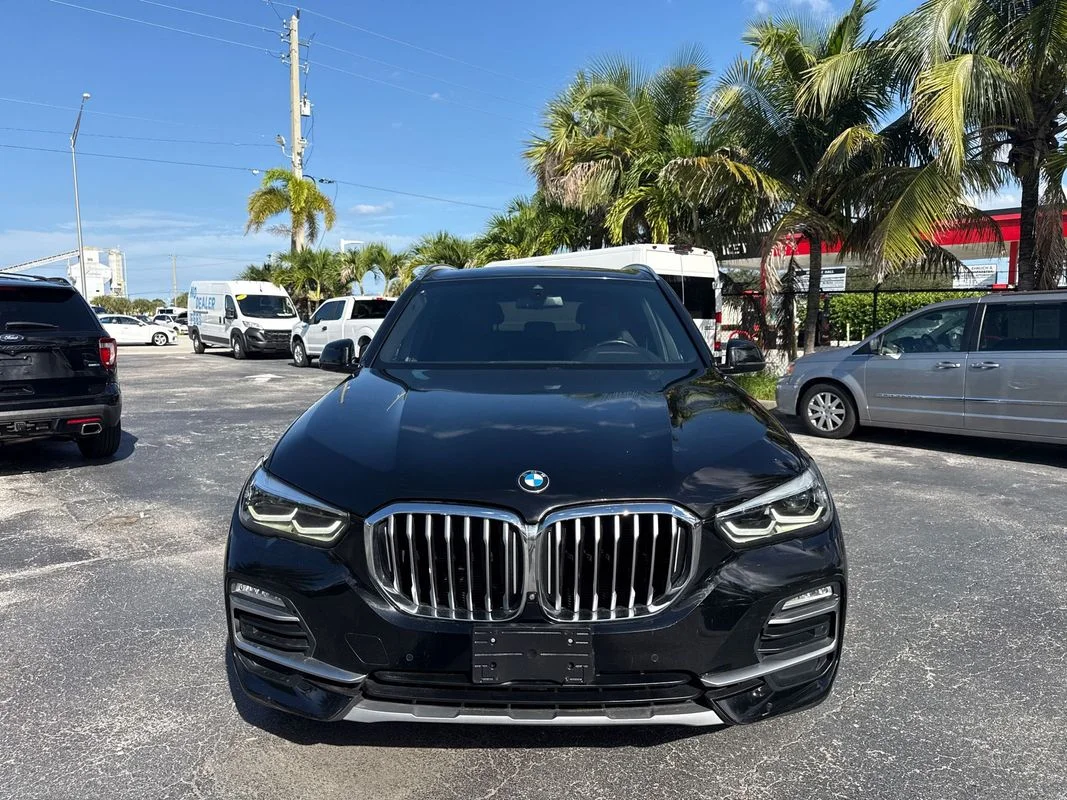 Used 2020  BMW xDrive40i image 8