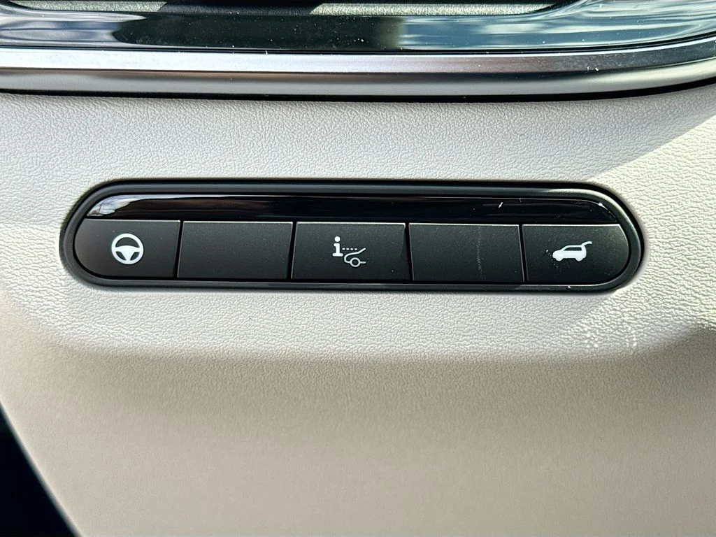 New 2027 GRAND BLUE INFINITI Autograph AWD image 10