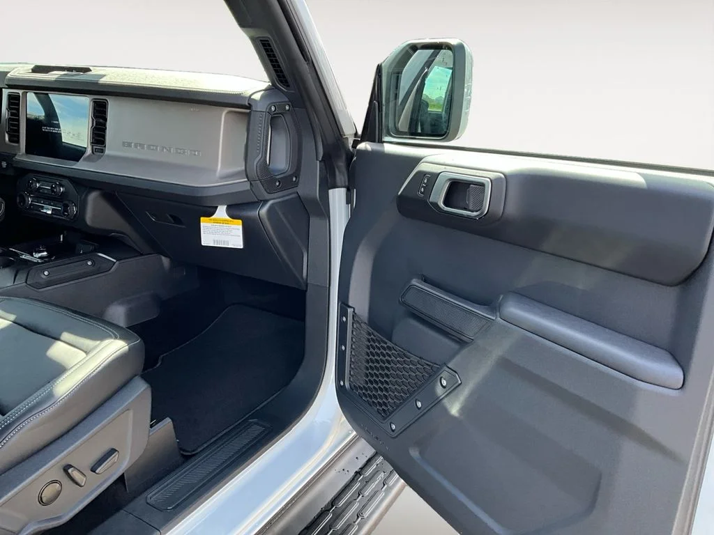 New 2026 Avalanche Ford Outer Banks® image 9