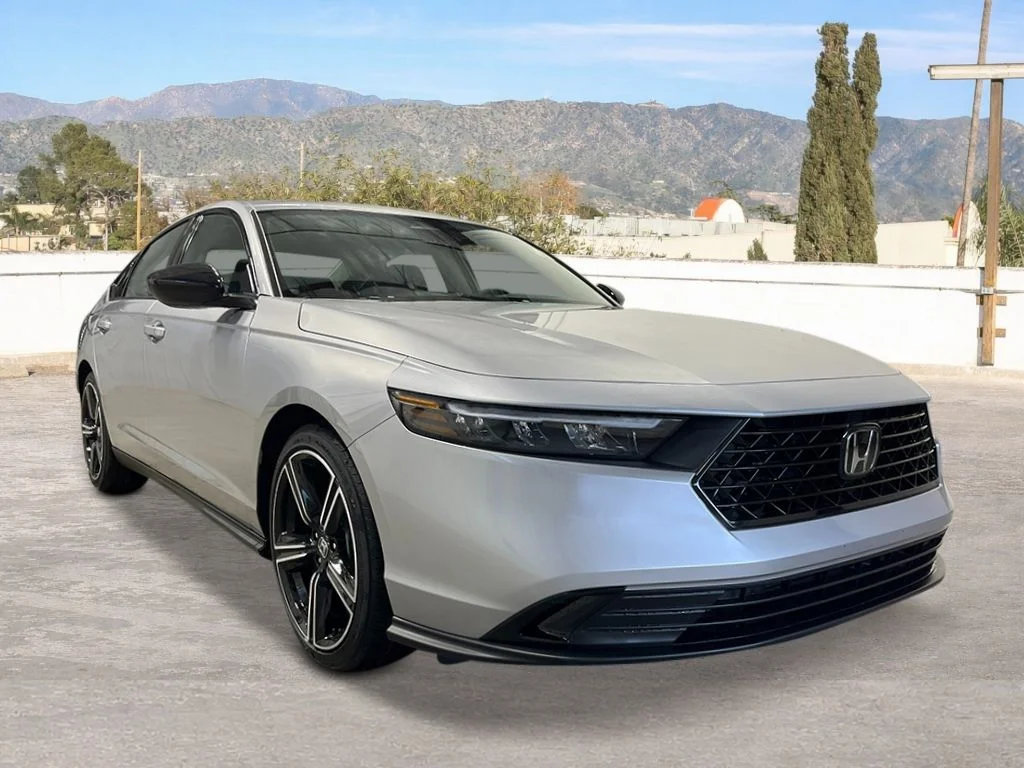 New 2026 Solar Silver Metallic Honda SE image 8