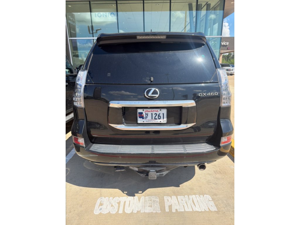 Used 2020 Black Onyx Lexus Luxury image 5