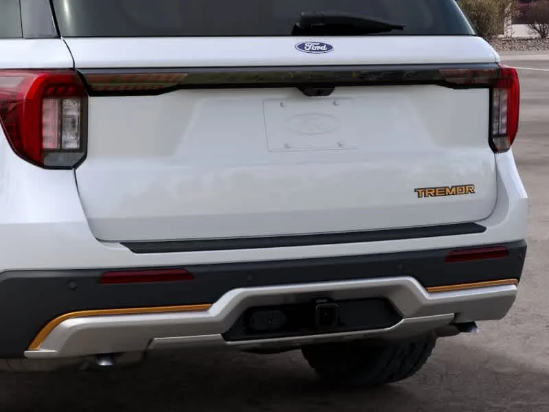 New 2027 Star White Metallic Tri-Coat Ford Tremor® image 23