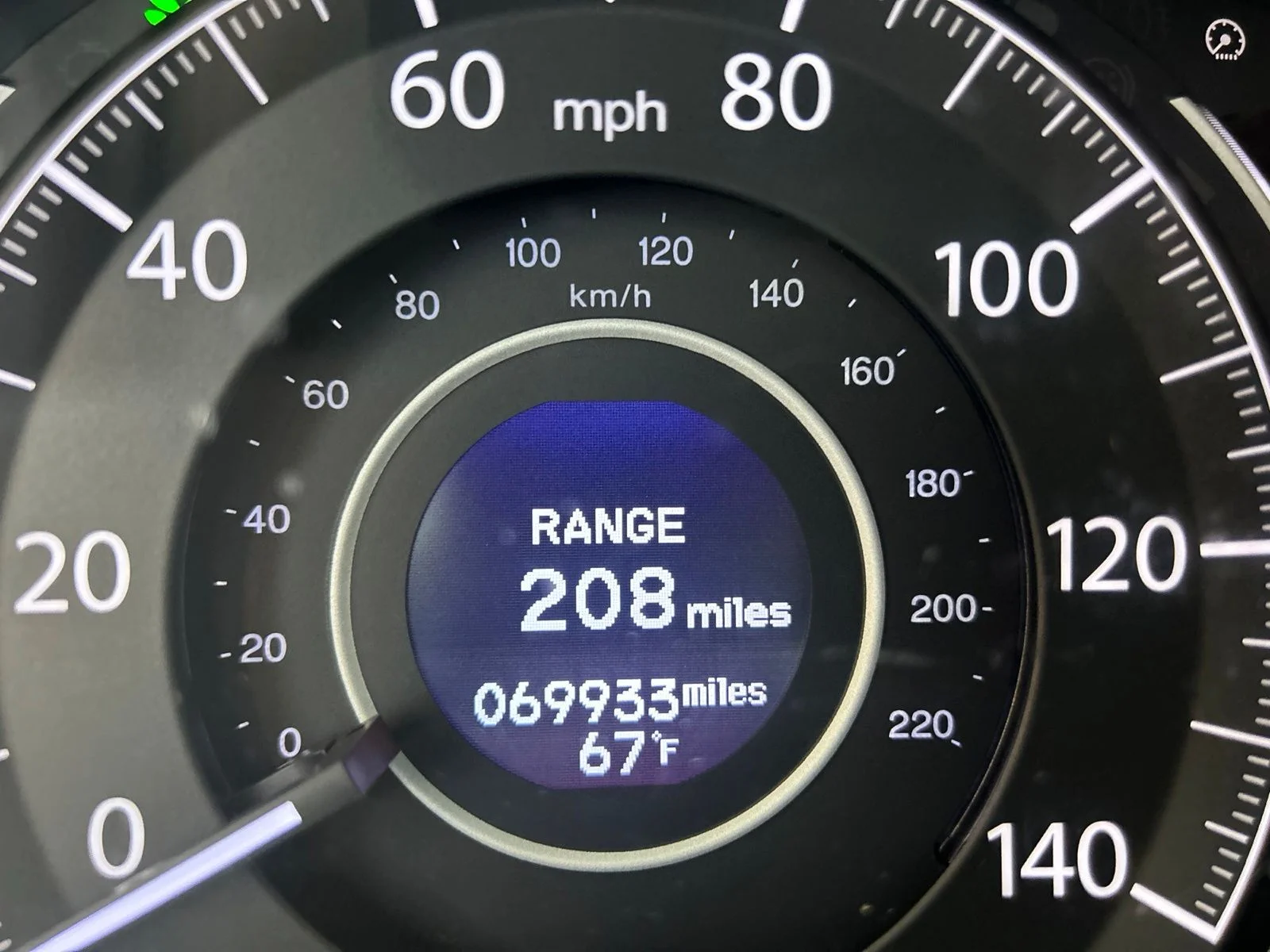 Used 2015 Alabaster Silver Metallic Honda Touring image 7