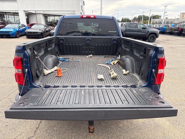 Used 2015 Stone Blue Metallic GMC SLE image 8