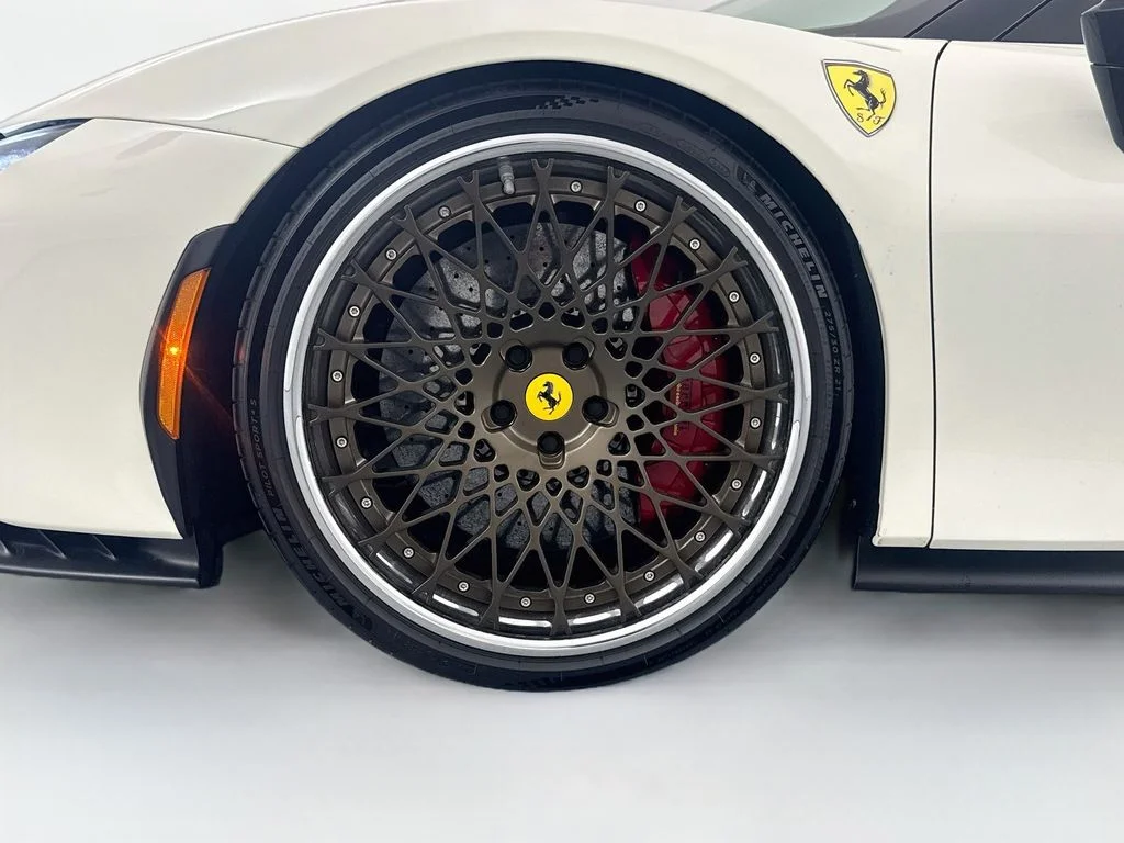 Used 2022 Bianco Avus Ferrari Base image 32