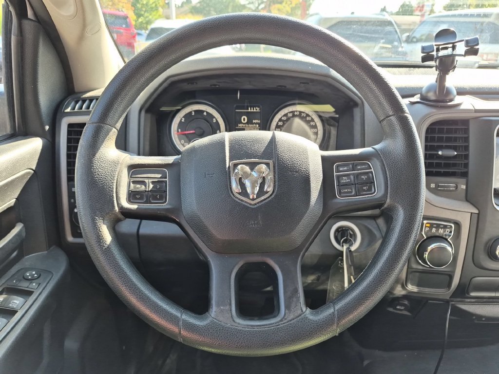 Used 2015 Bright White Clearcoat Ram Tradesman image 20