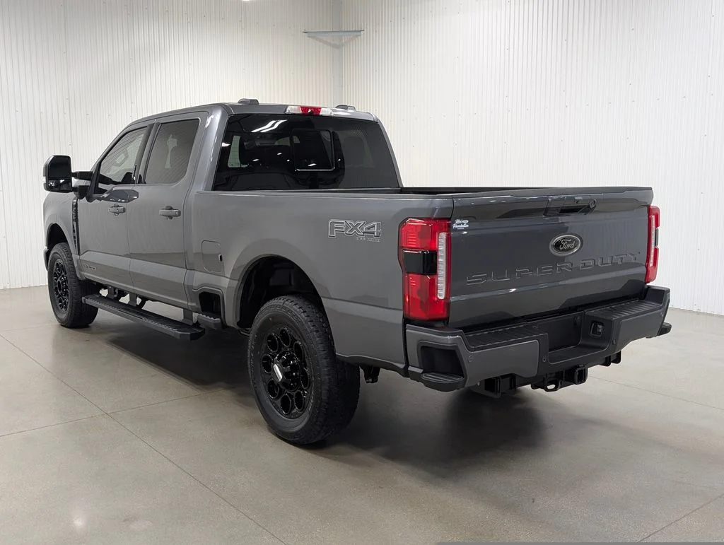 New 2026 Carbonized Gray Metallic Ford F-250® Lariat® image 31