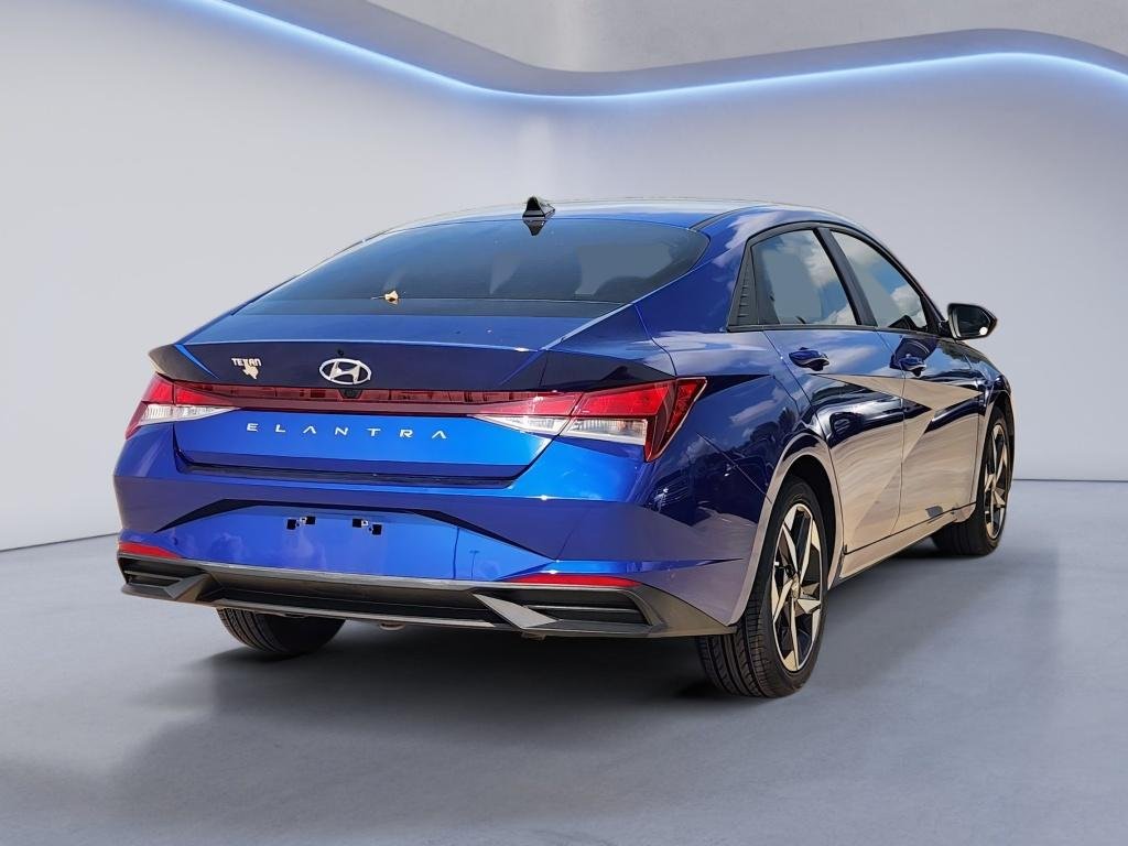 Used 2023 Intense Blue Hyundai SEL image 8