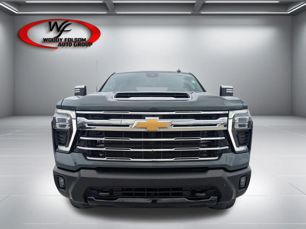 Used 2025 Gray Chevrolet LTZ image 10