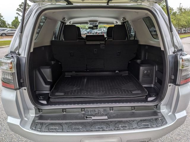 Used 2023 Silver Toyota SR5 image 31