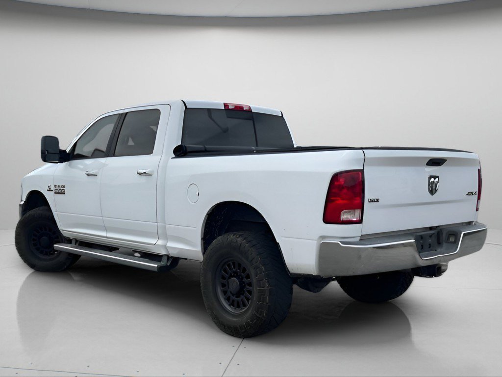 Used 2014 Bright White Clearcoat Ram SLT image 12