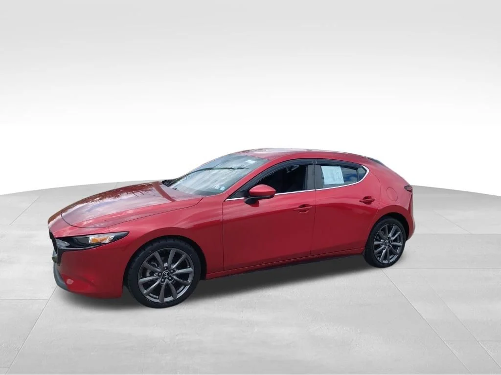 Used 2021 Red Mazda Select image 22