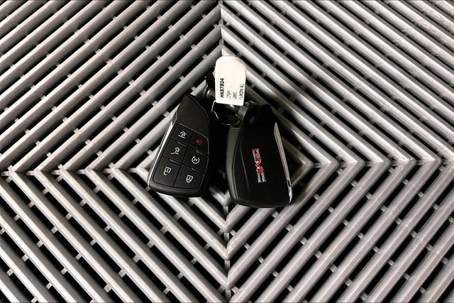 Used 2024 Onyx Black GMC Denali image 11