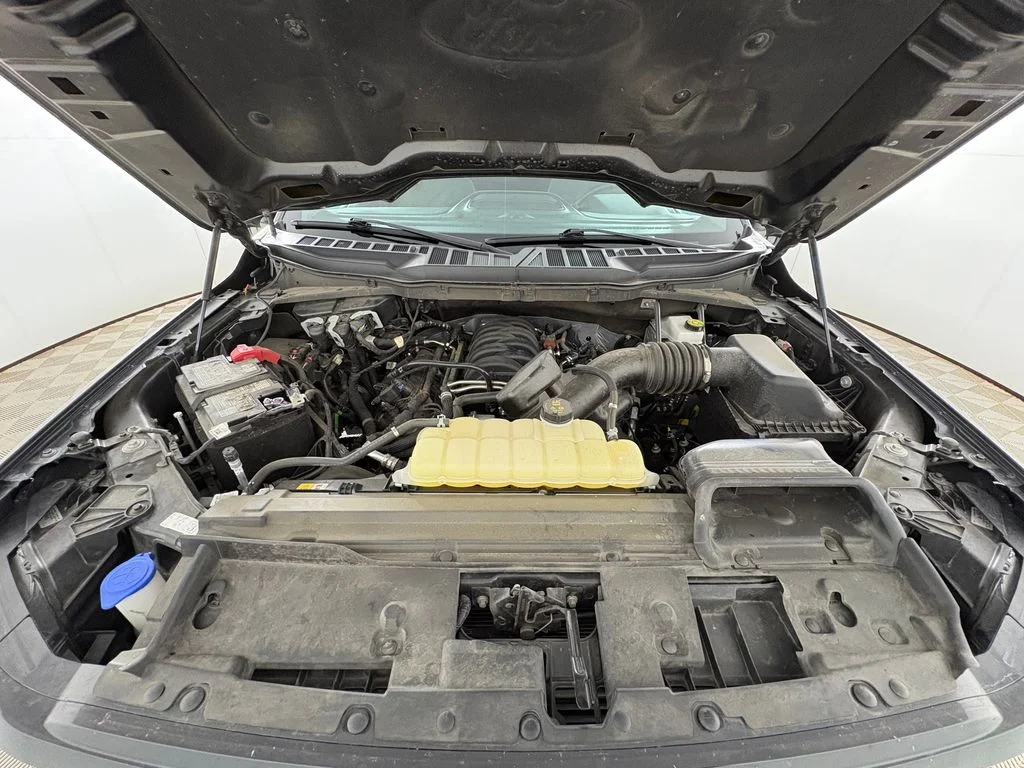 Certified Used 2025 Gray Ford XLT image 33