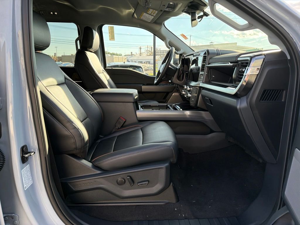 New 2026 Glacier Gray Metallic Tri-Coat Ford F-250® Lariat® image 6