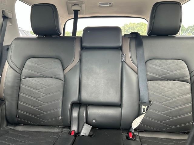 Used 2023 Beige Nissan Platinum image 26