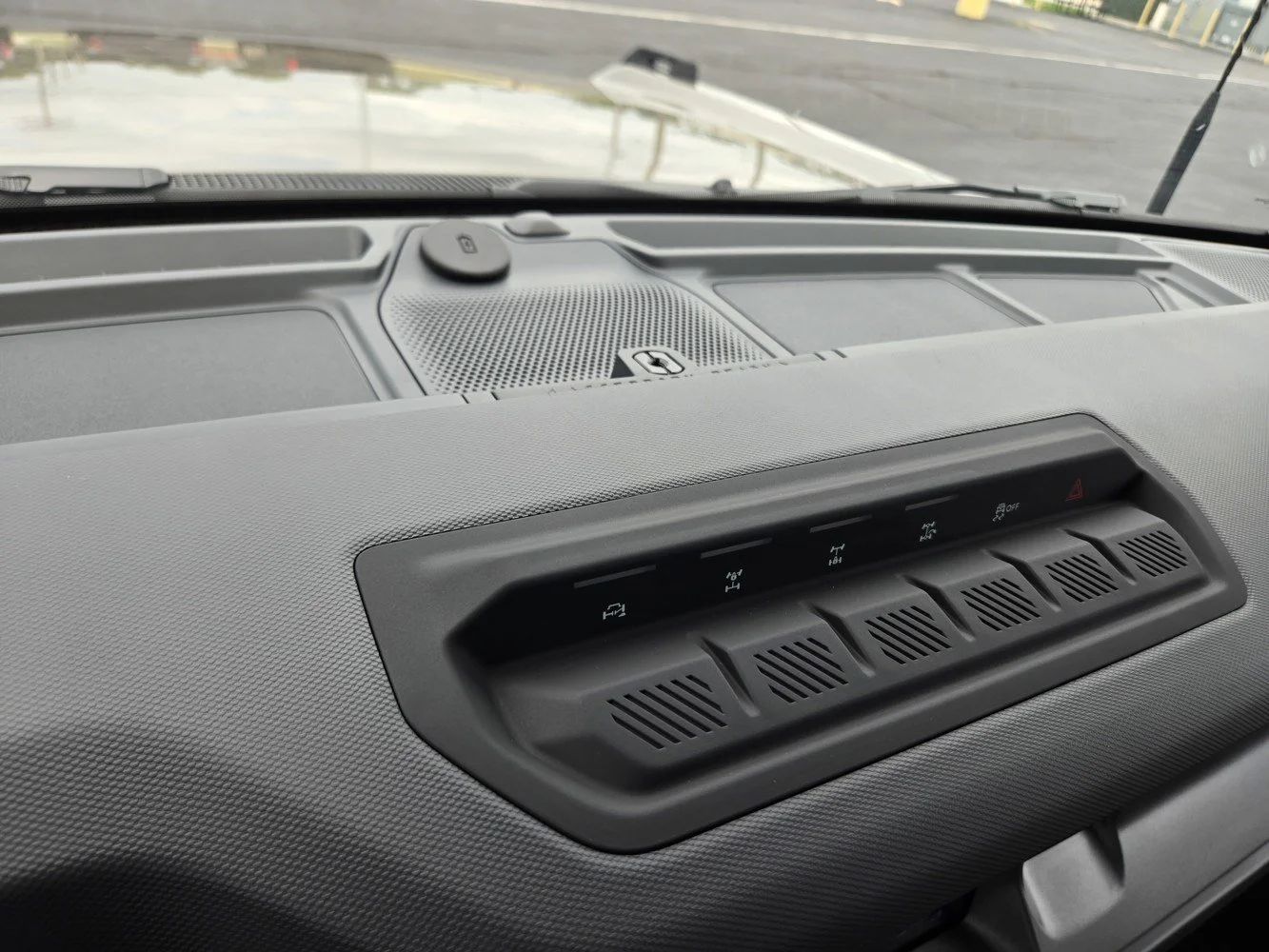 New 2026 Marsh Gray Ford Badlands image 6