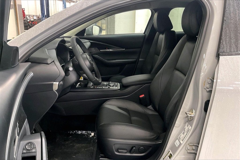 2026 MAZDA CX-30 - Image 8
