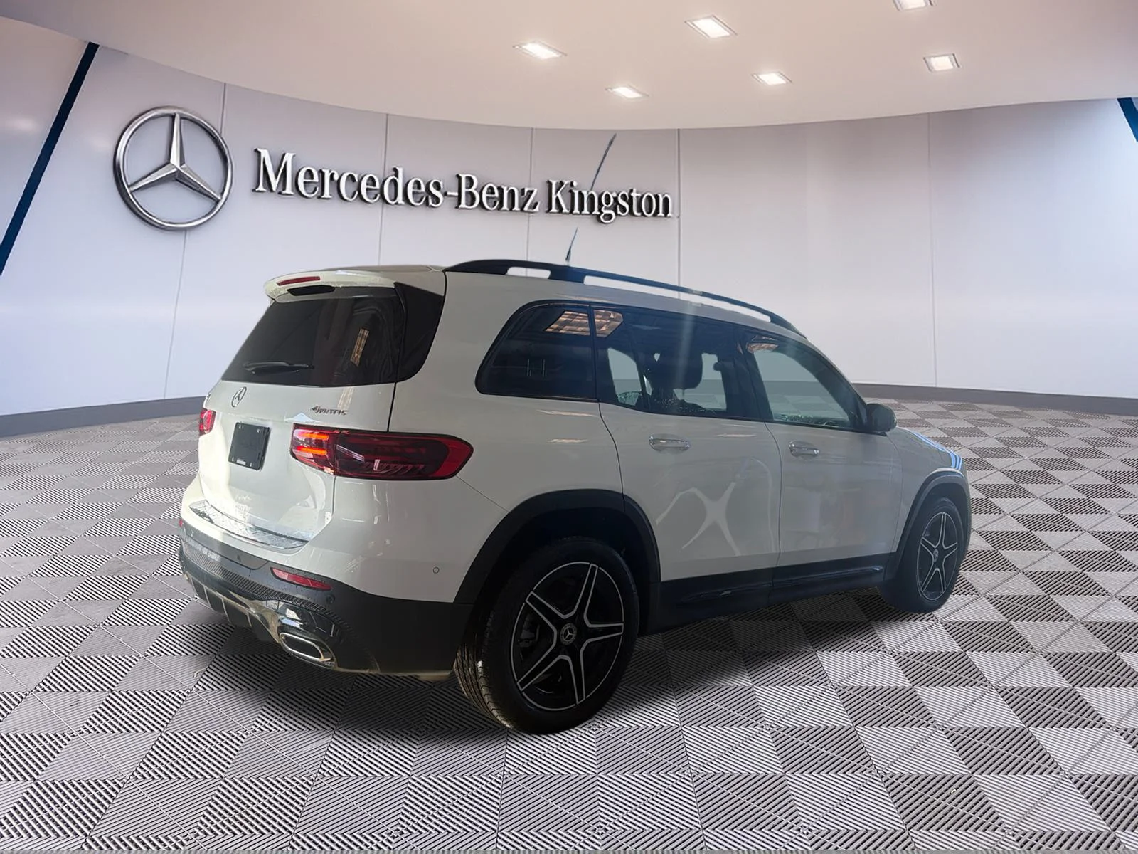 New 2026 White Mercedes-Benz Glb 250 4matic Suv image 5