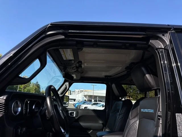 Used 2022 Black Clearcoat Jeep Unlimited Rubicon 4xe image 27