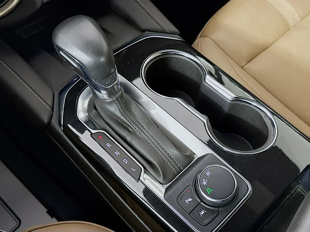 Used 2023 Beige Chevrolet Premier image 17