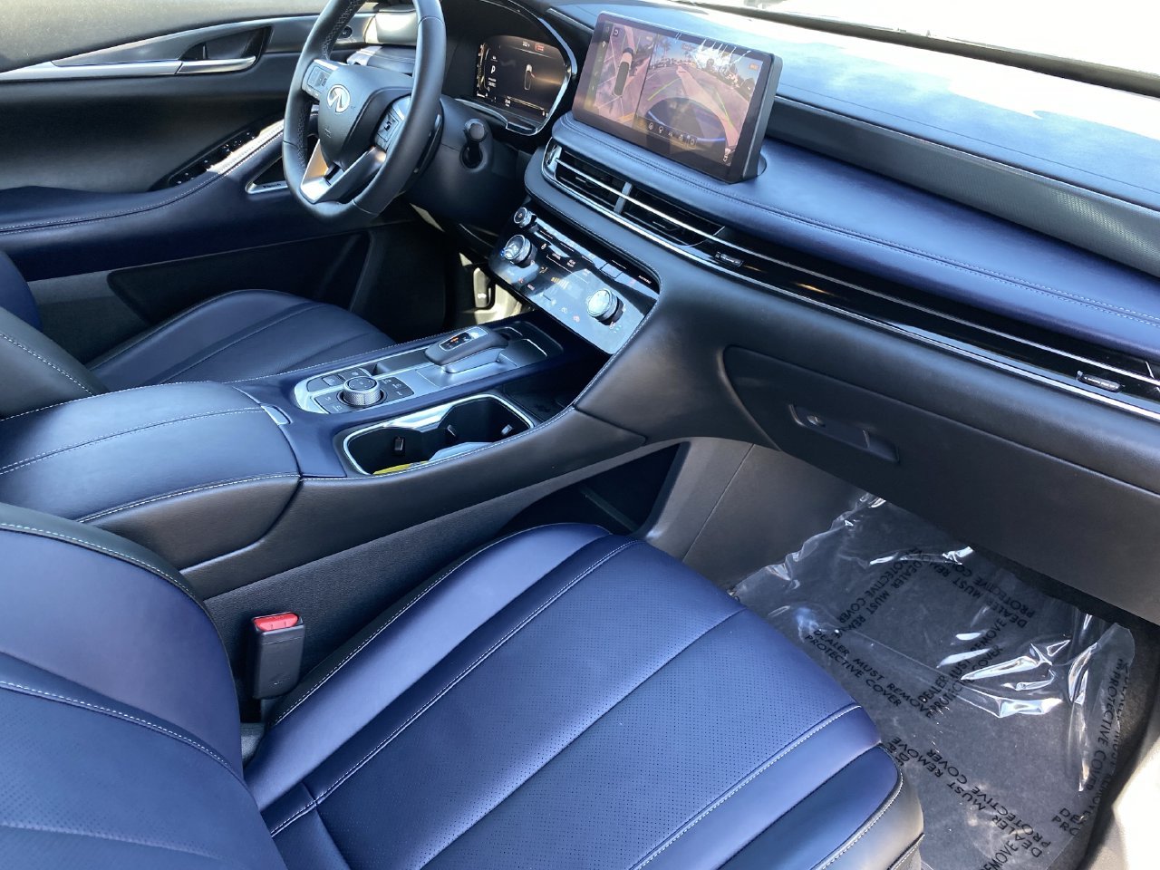 New 2027 Mineral Black INFINITI SPORT image 9