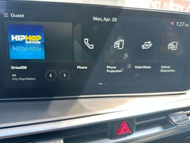 New 2026 Glacial White Pearl Kia LX image 14