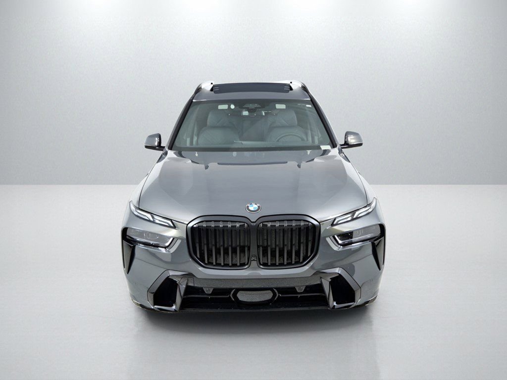 Used 2026 Dravit Grey Metallic BMW xDrive40i image 17