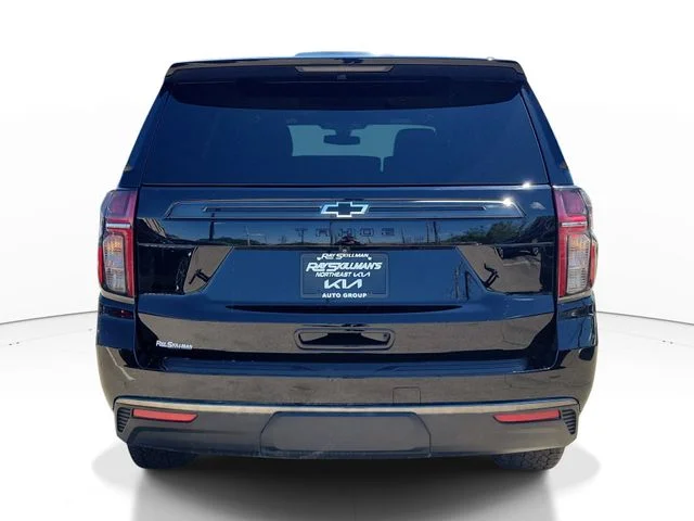 Used 2022 Black Chevrolet Z71 image 5