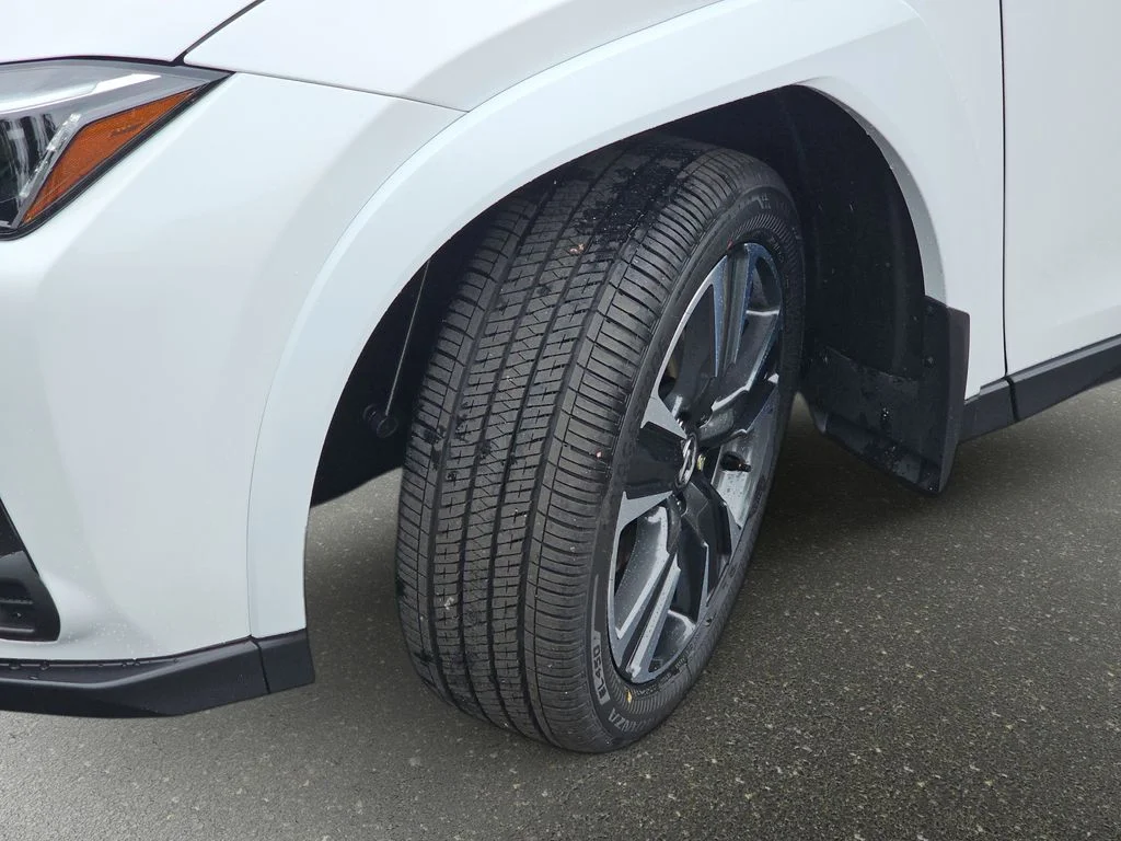 New 2026 Ultra White Lexus PREMIUM AWD image 33