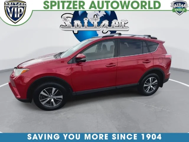 Used 2017 Red Toyota XLE image 9