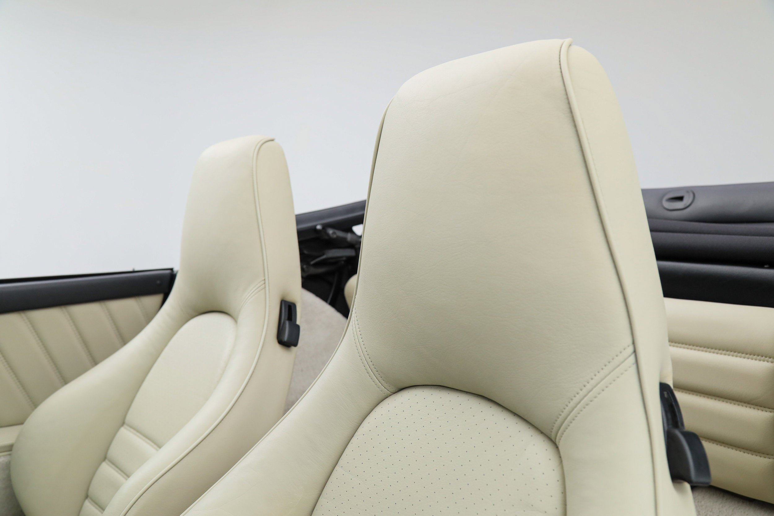 Used 1989 Black Porsche Turbo Cabriolet Slantnose image 55