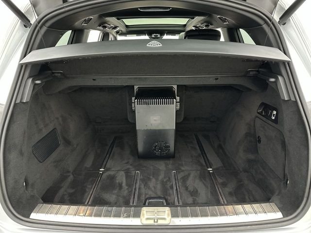 Used 2021 Silver Mercedes-Benz Maybach GLS 600 image 24