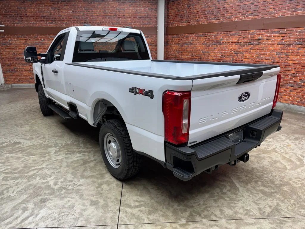New 2027 Oxford White Ford F-250® XL image 3