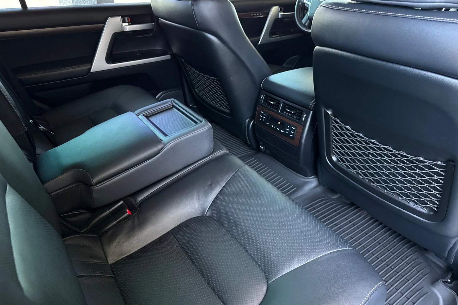 Used 2020 Black Toyota Heritage Edition image 37
