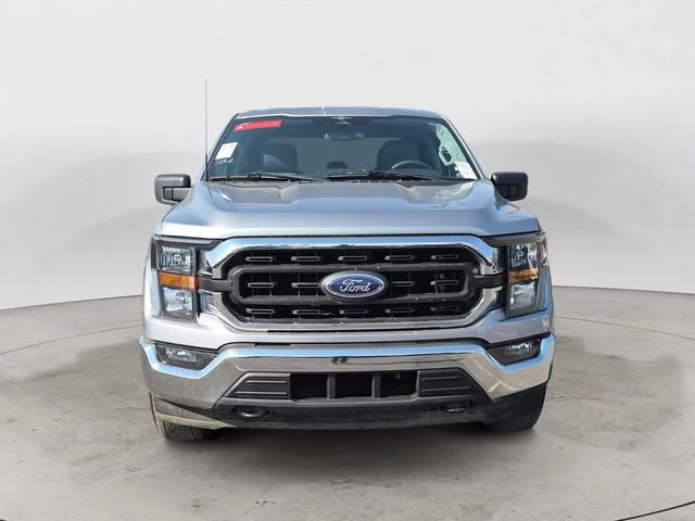 Certified Used 2023 Iconic Silver Metallic Ford XLT image 2