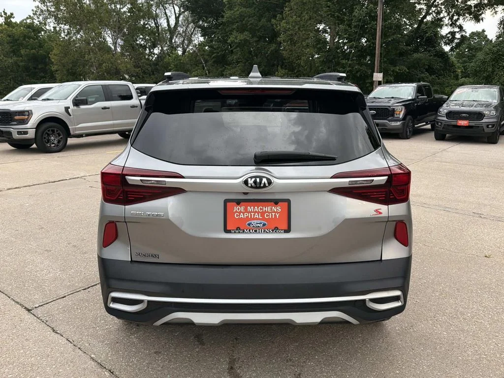 Used 2021 Gray Kia S image 6
