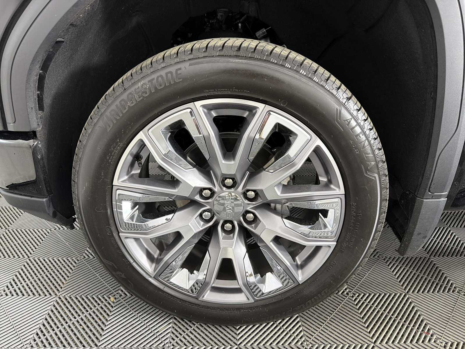 2026 GMC Sierra 1500 Denali - Photo 17