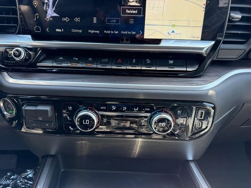 2026 GMC Sierra 1500 SLT - Photo 13