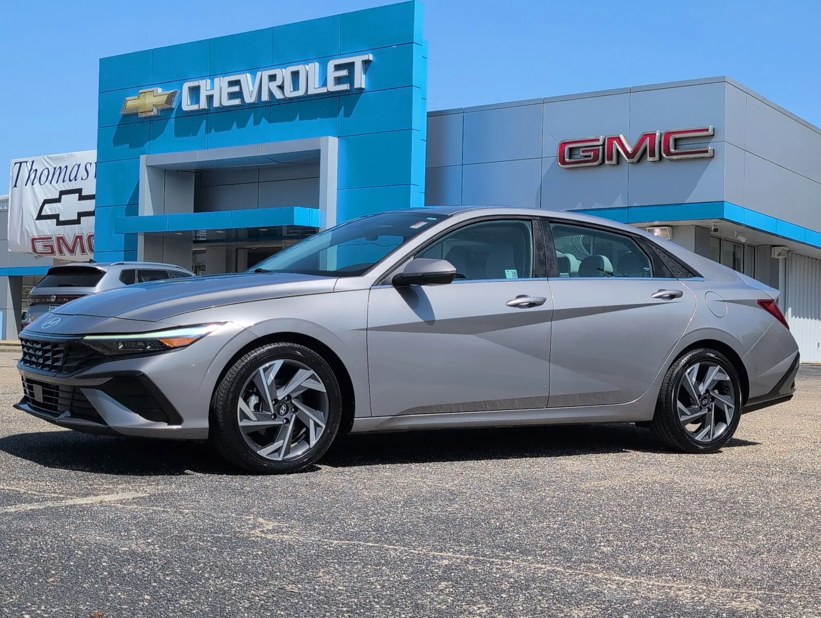 2025 Hyundai Elantra 1.6 HEV Limited DCT's photo